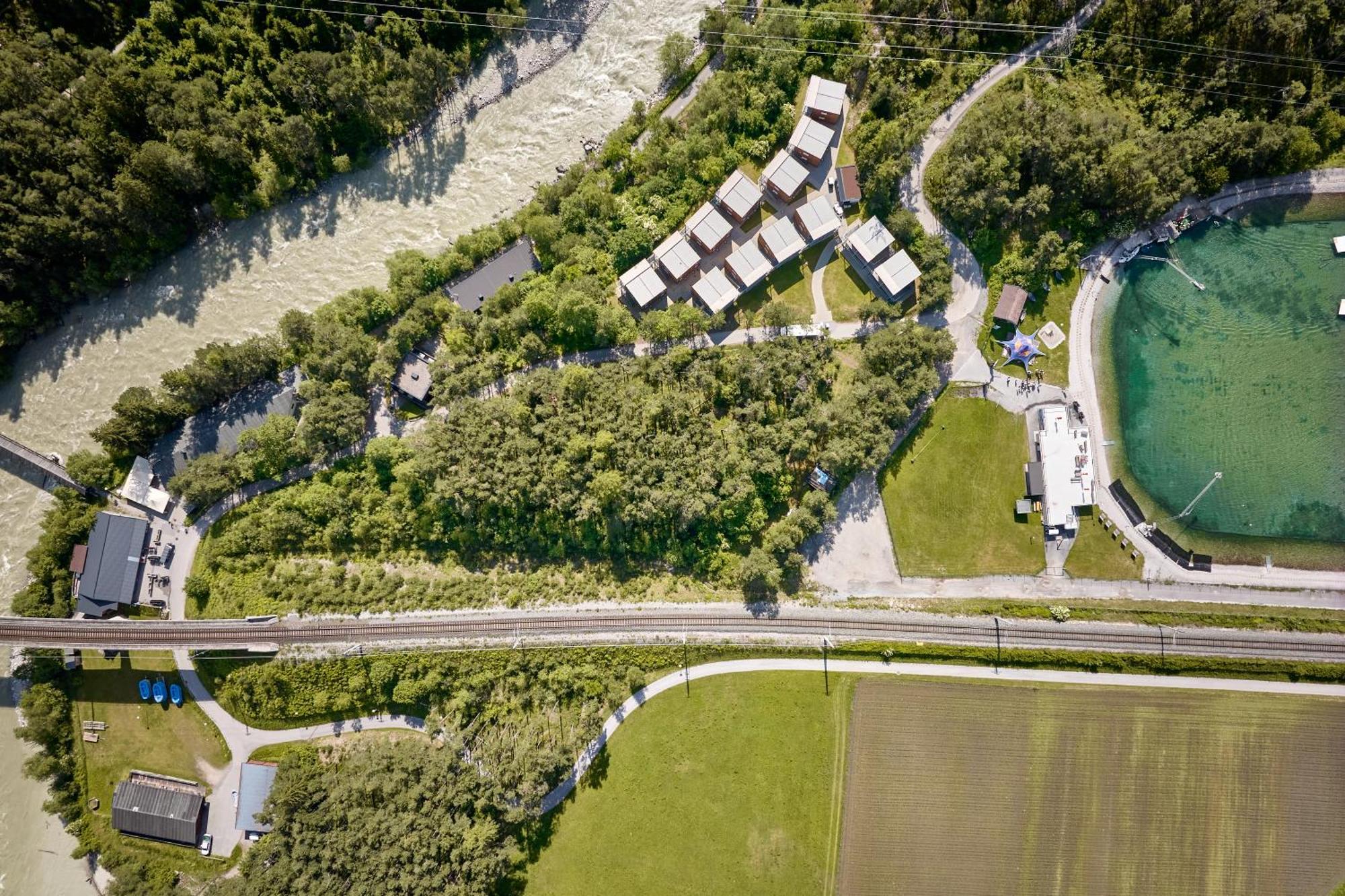 Area 47 Hotel Ötztal-Bahnhof Exterior foto