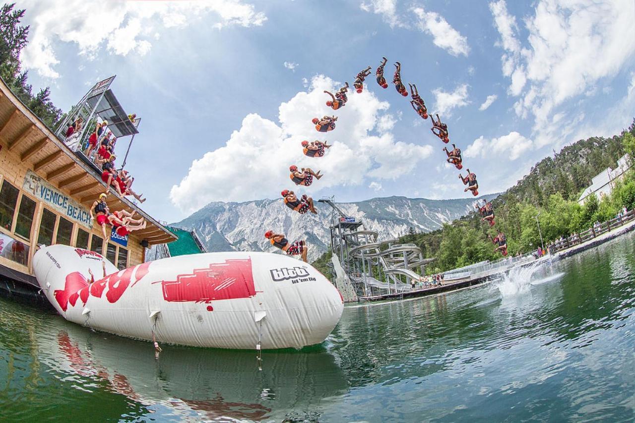 Area 47 Hotel Ötztal-Bahnhof Exterior foto